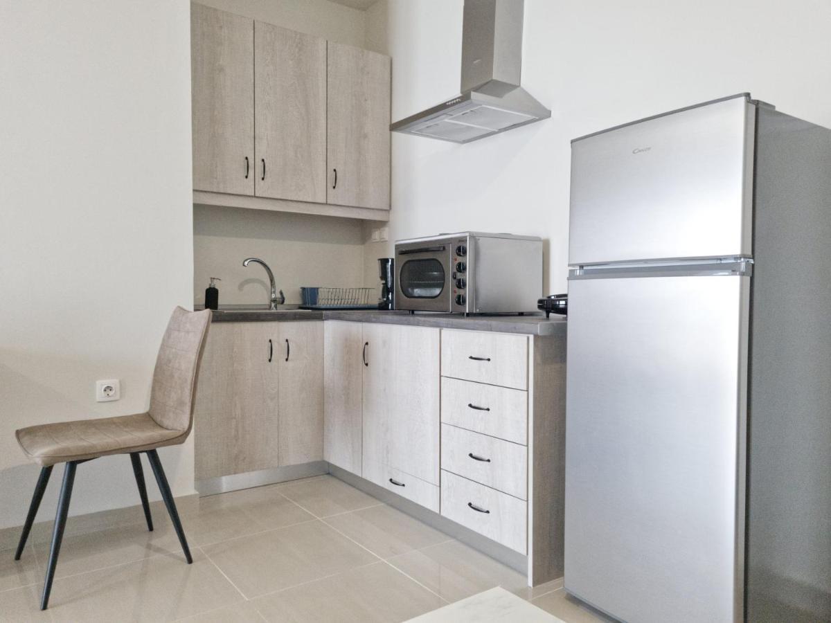 Epipleon Luxury Suites -102- Δωμάτιο 45Τμ Με Βεράντα 35Τμ Μπροστά Στη Θάλασσα 나프팍토스 외부 사진
