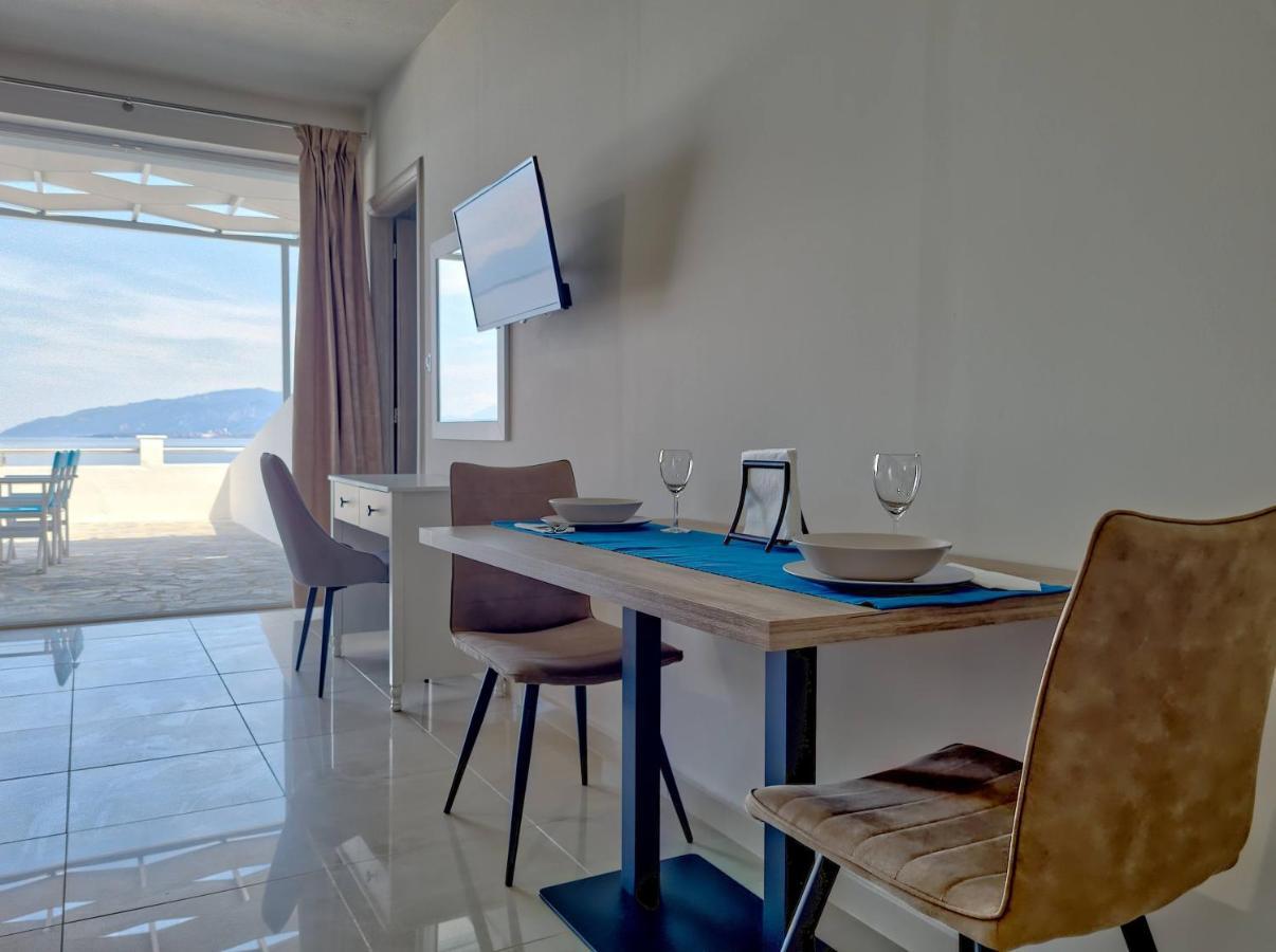 Epipleon Luxury Suites -102- Δωμάτιο 45Τμ Με Βεράντα 35Τμ Μπροστά Στη Θάλασσα 나프팍토스 외부 사진