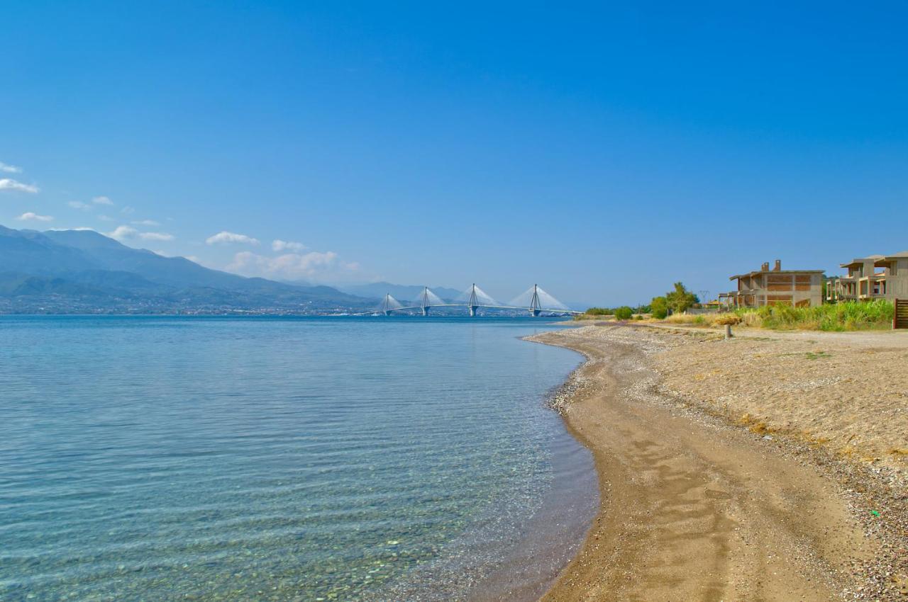 Epipleon Luxury Suites -102- Δωμάτιο 45Τμ Με Βεράντα 35Τμ Μπροστά Στη Θάλασσα 나프팍토스 외부 사진